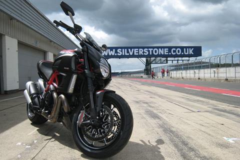 Staff bikes: Ducati Diavel - A few tentative laps at Silverstone
