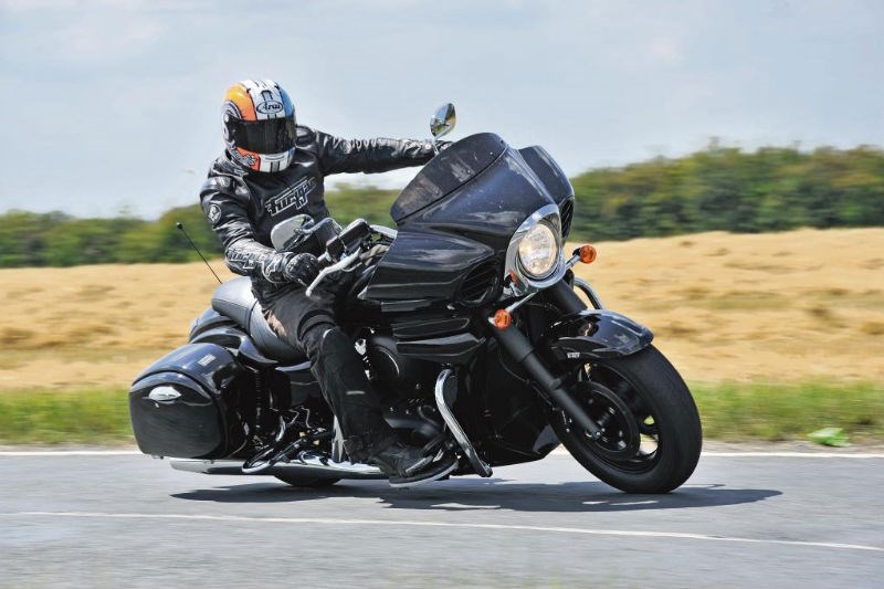 VN1700 VOYAGER (2011-on) Motorcycle Review | MCN