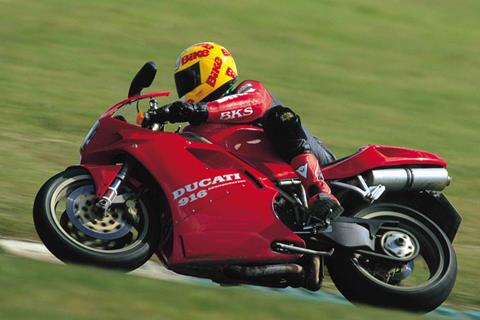Why is my Ducati 916 running roughly?