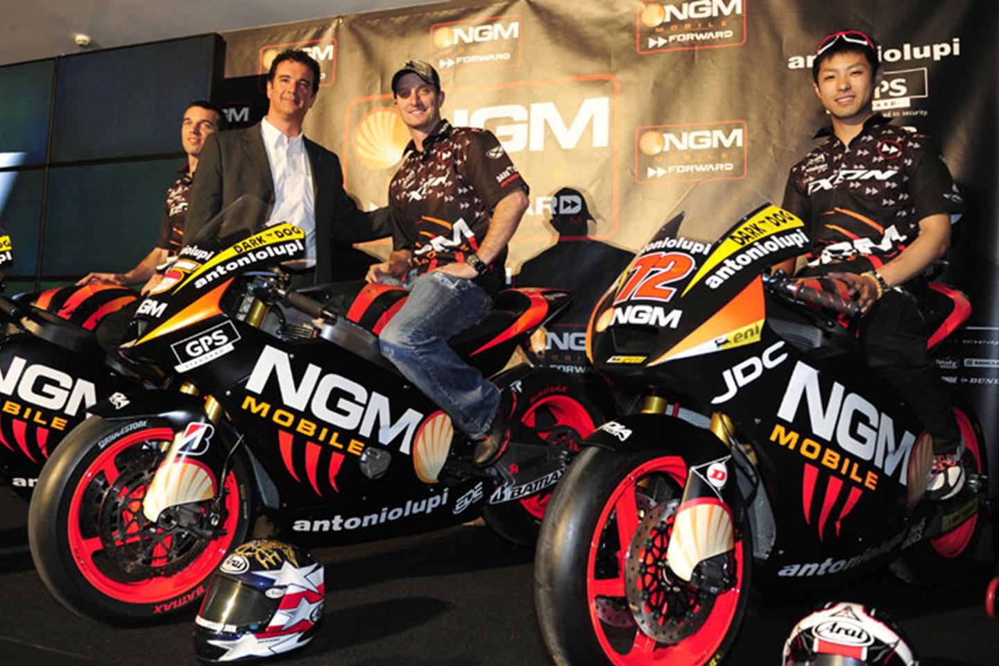 Colin Edwards unveils 2012 Forward Racing livery | MCN