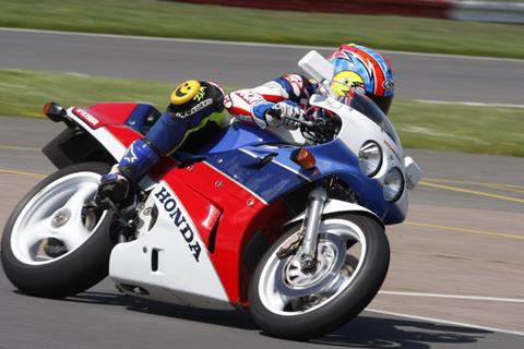 Classis Honda V4s tested