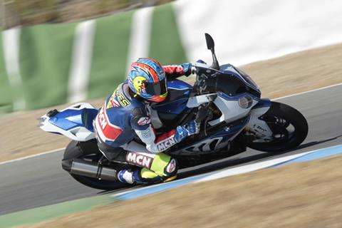 Video: BMW S1000RR HP4 first ride