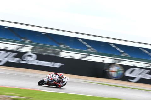 Silverstone WSB: Rea braves tricky conditions to take race win