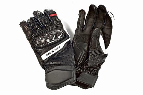 Glove Review: Rev-It Chevron