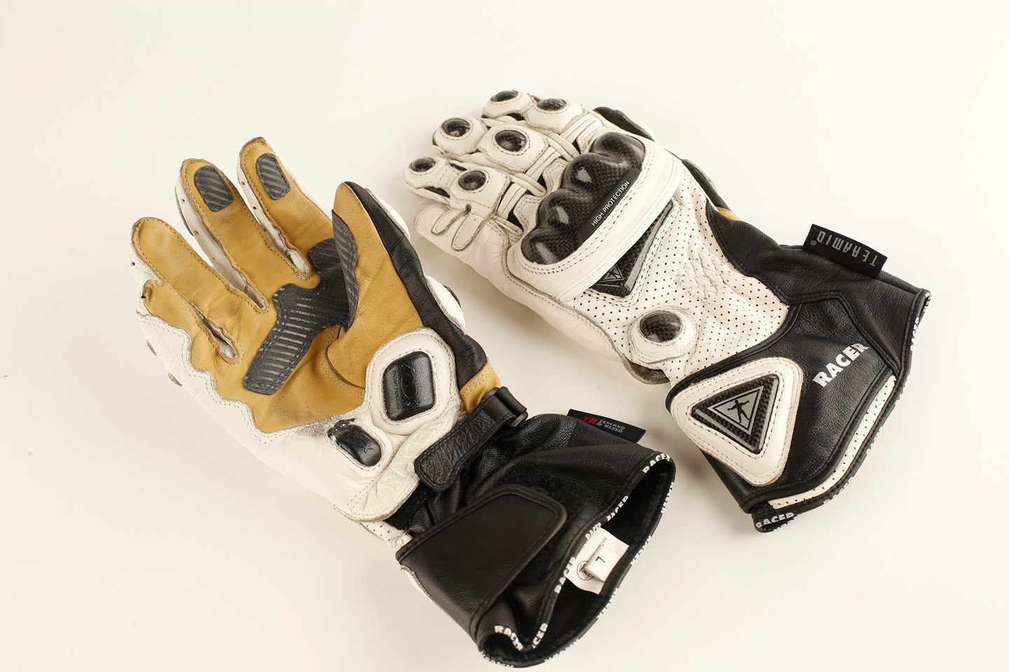 Gloves Review Racer High Racer gloves MCN