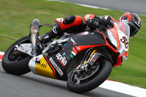 Magny Cours WSB: Guintoli leads Sykes on day one