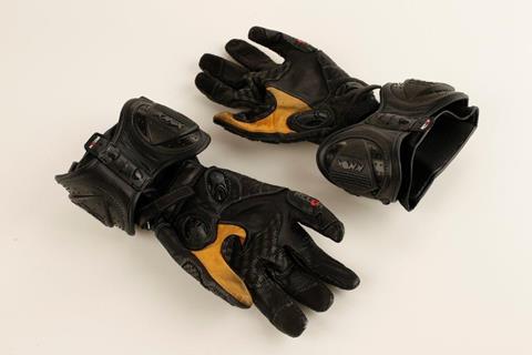 Product Review: Knox Recon touring gloves