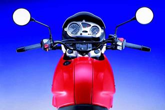 BMW F650 motorcycle review - Top view