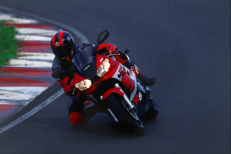 YAMAHA R6 (19982003) Review Speed, Specs & Prices MCN