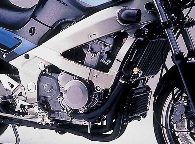 Двигатель zzr 600
