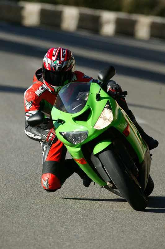 Regenerativ alkove bakke KAWASAKI ZX-6R (2005-2006) Review | Speed, Specs & Prices | MCN