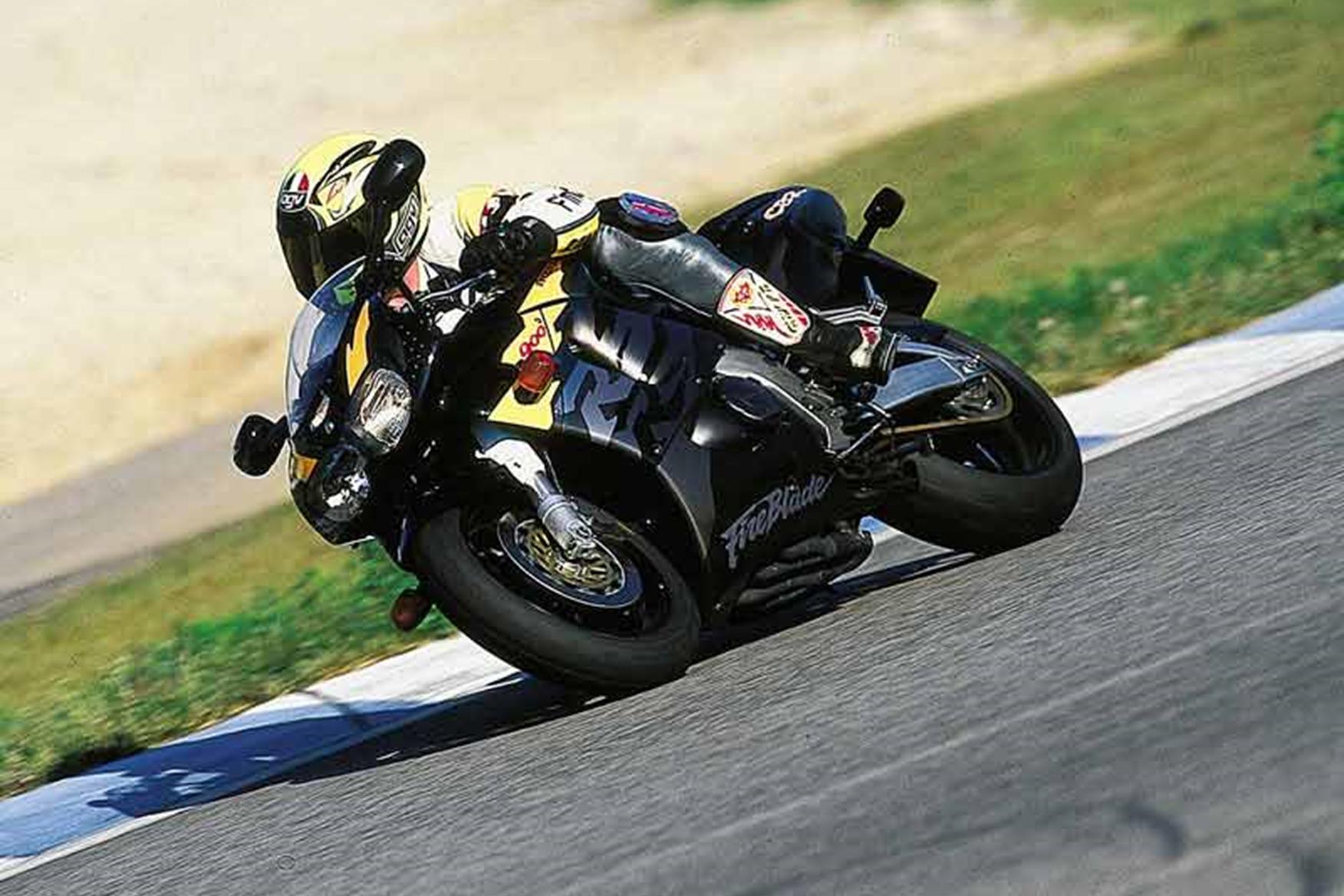 Honda CBR900RR 1998-1999 Front Wheel Bearings And Seals Kit 919