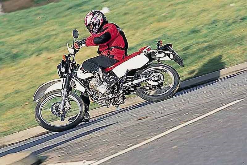 Honda Xlr125 1997 2002 Review Speed Specs Prices Mcn