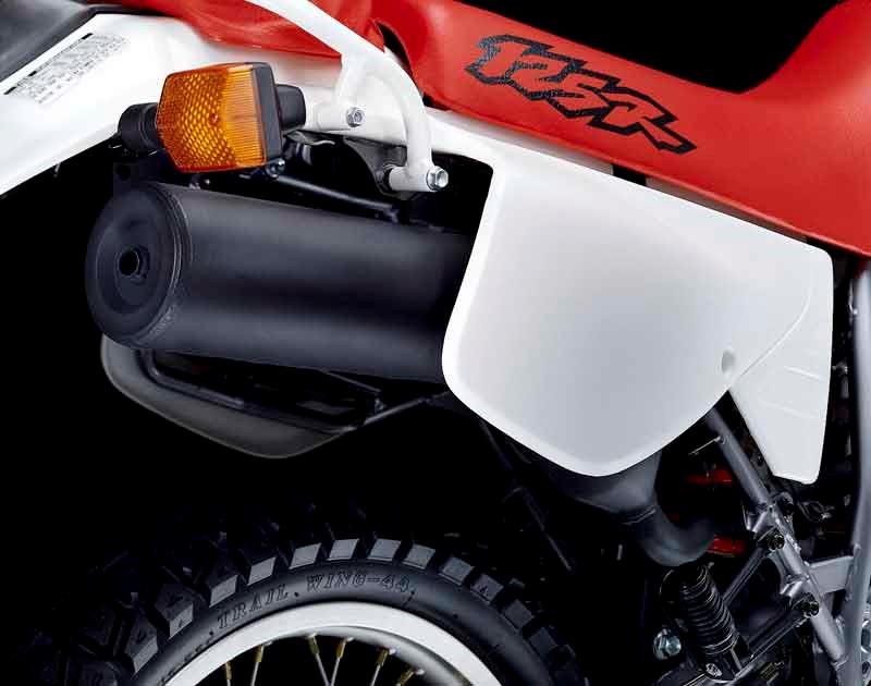 Honda Xlr125 1997 02 Review Speed Specs Prices Mcn