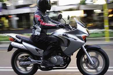 HONDA XL125V VARADERO  (2001-2009)