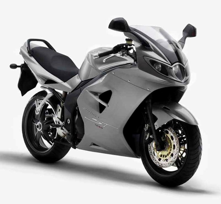Triumph Sprint ST 1050 (2005-2011) Review and used buying guide | MCN