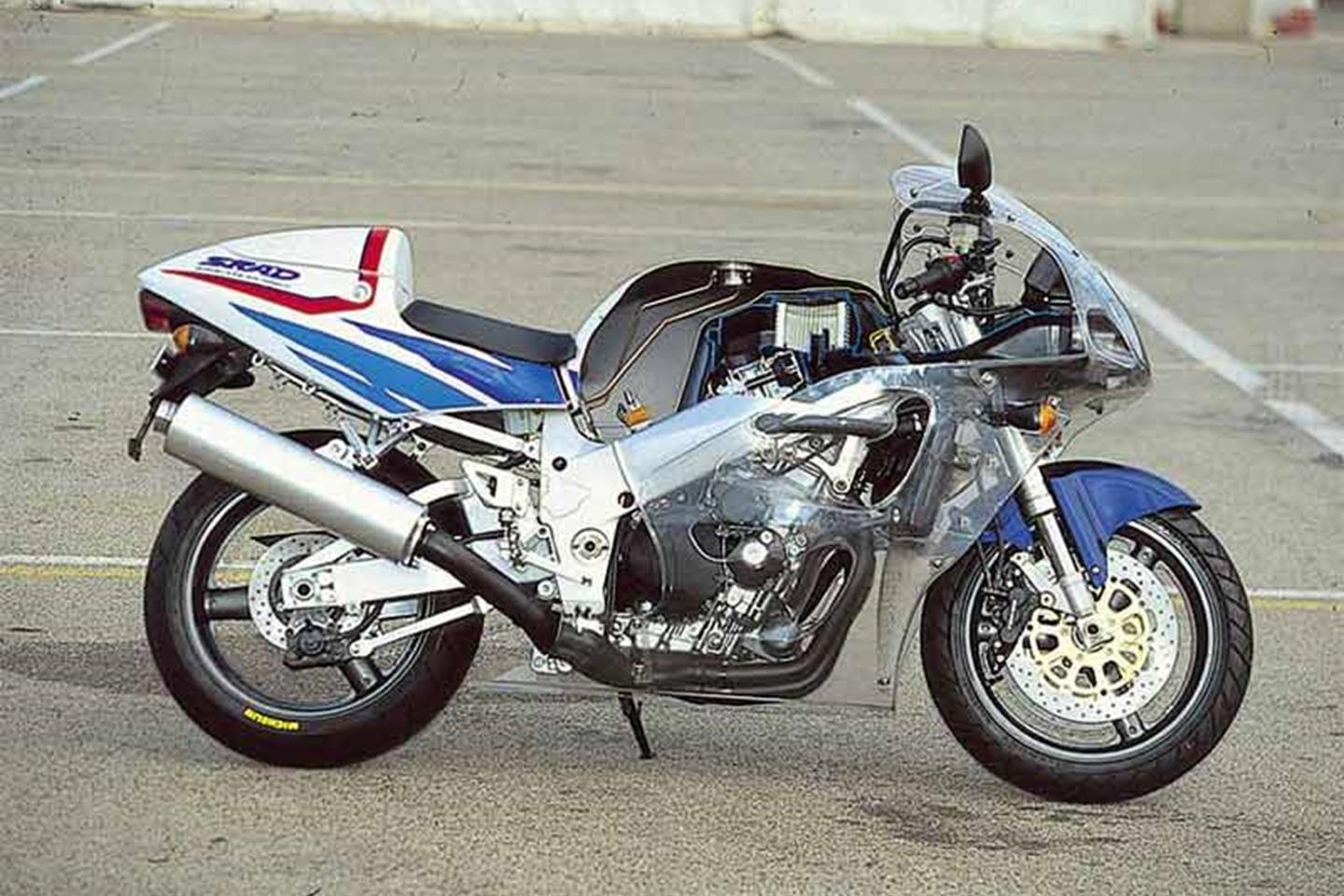 Suzuki GSX R 750 Custom