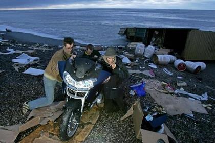 BMWs were found on the shore in Devon 