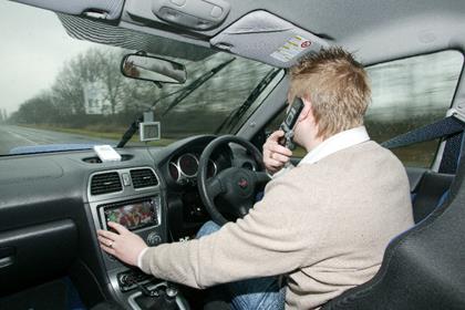 Drivers still using mobiles