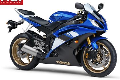 The 2008 Yamaha R6 in blue