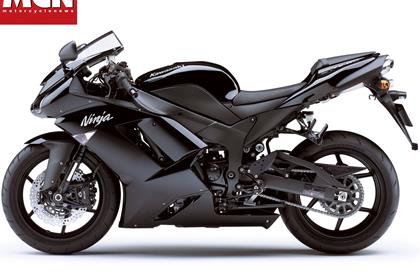 The 2008 Kawasaki ZX-6R in black