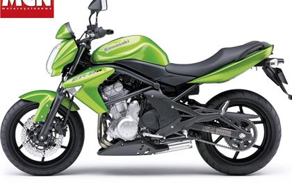 The 2008 Kawasaki ER6n in green