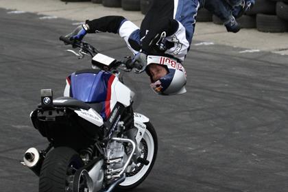 Chris Pheiffer retained his European title for 2007 at the European Stuntriding championships