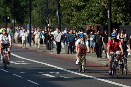 A columnist for The Independent thinks cyclists should get their own traffic lights