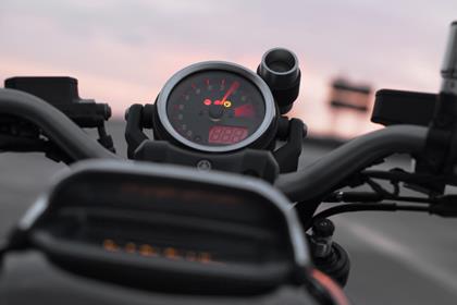 The dash of the 209 Yamaha V-Max is very minimalist