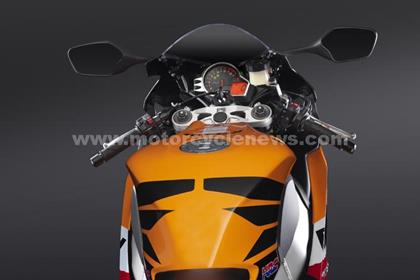 2009 Honda Fireblade CBR100RR rider view