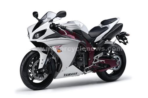 2009 Yamaha YZF-R1 - First pictures