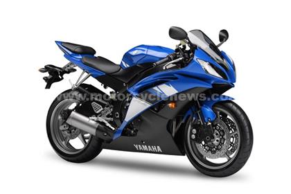 The Yamaha R6 in Yamaha Blue