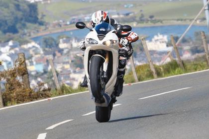 The Triumph Daytona 675 charms MCN's road testers on the Isle of Man