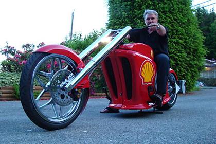 The bike was built back in 2006 for a Ferrari fan who wanted something unusual to ride