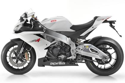 The cheaper RSV-R dumps the expensive racing-specification Ohlins suspension at front and rear