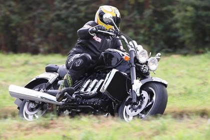 Triumph Rocket III Roadster