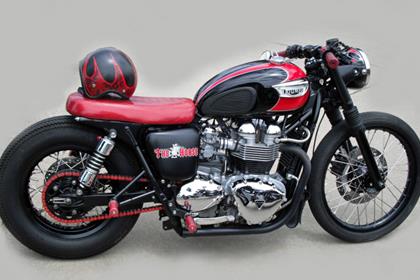 The Triumph Bonneville Bobber