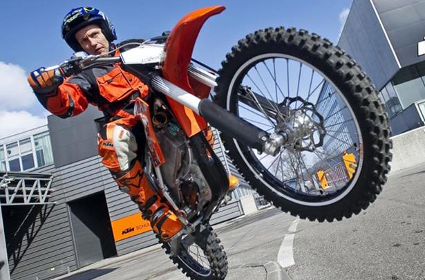 KTM to produce electric motorcycles in 2011