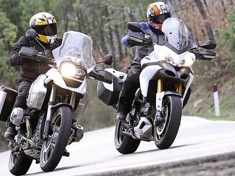 bmw f 850 gs vs ducati multistrada 950