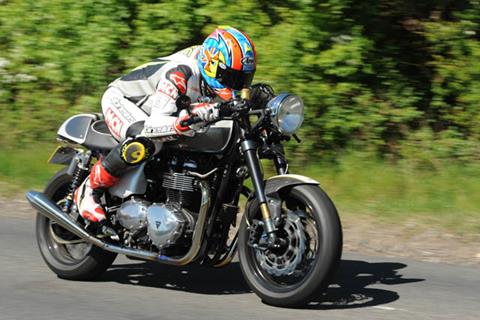 First ride: Thruxton 904 Ace Special