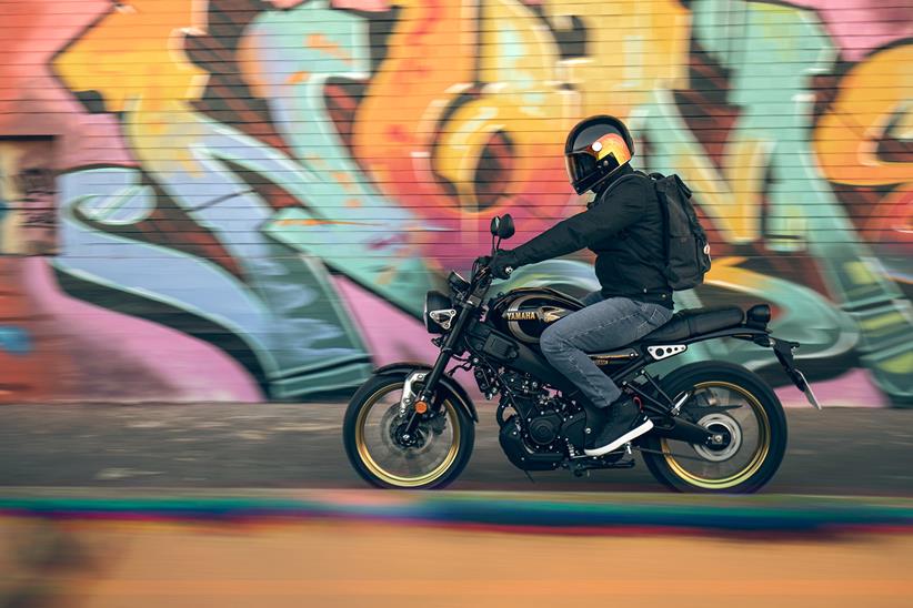 The Yamaha XSR125 Legacy gets updated colours and spoked wheels