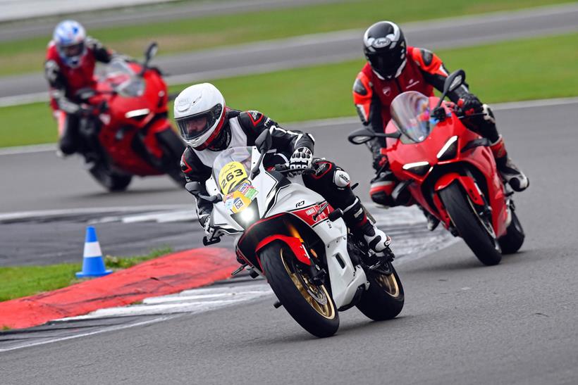 Yamaha R7 at Silverstone