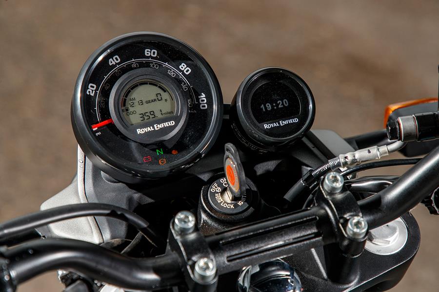 Royal Enfield Scram 411 dash