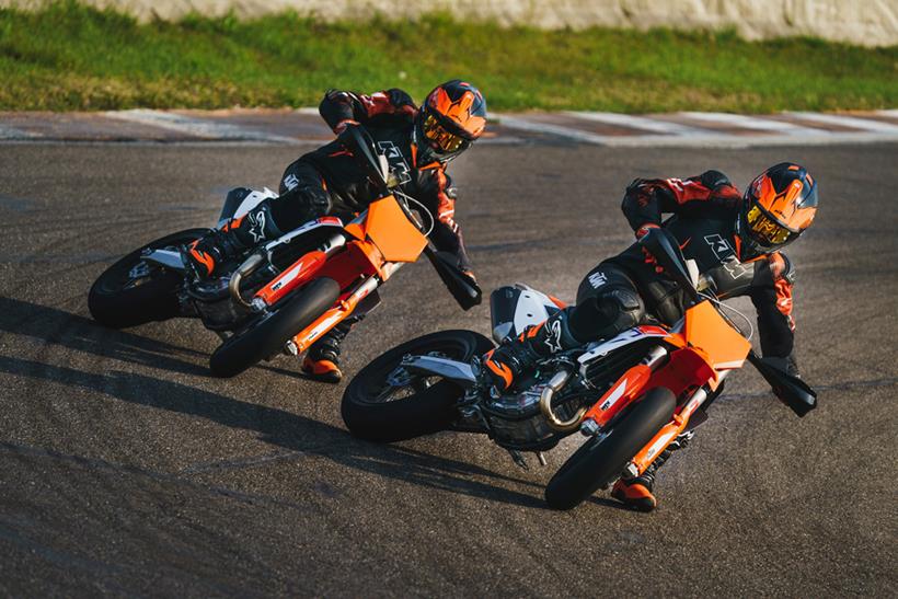 KTM 450 SMR on track