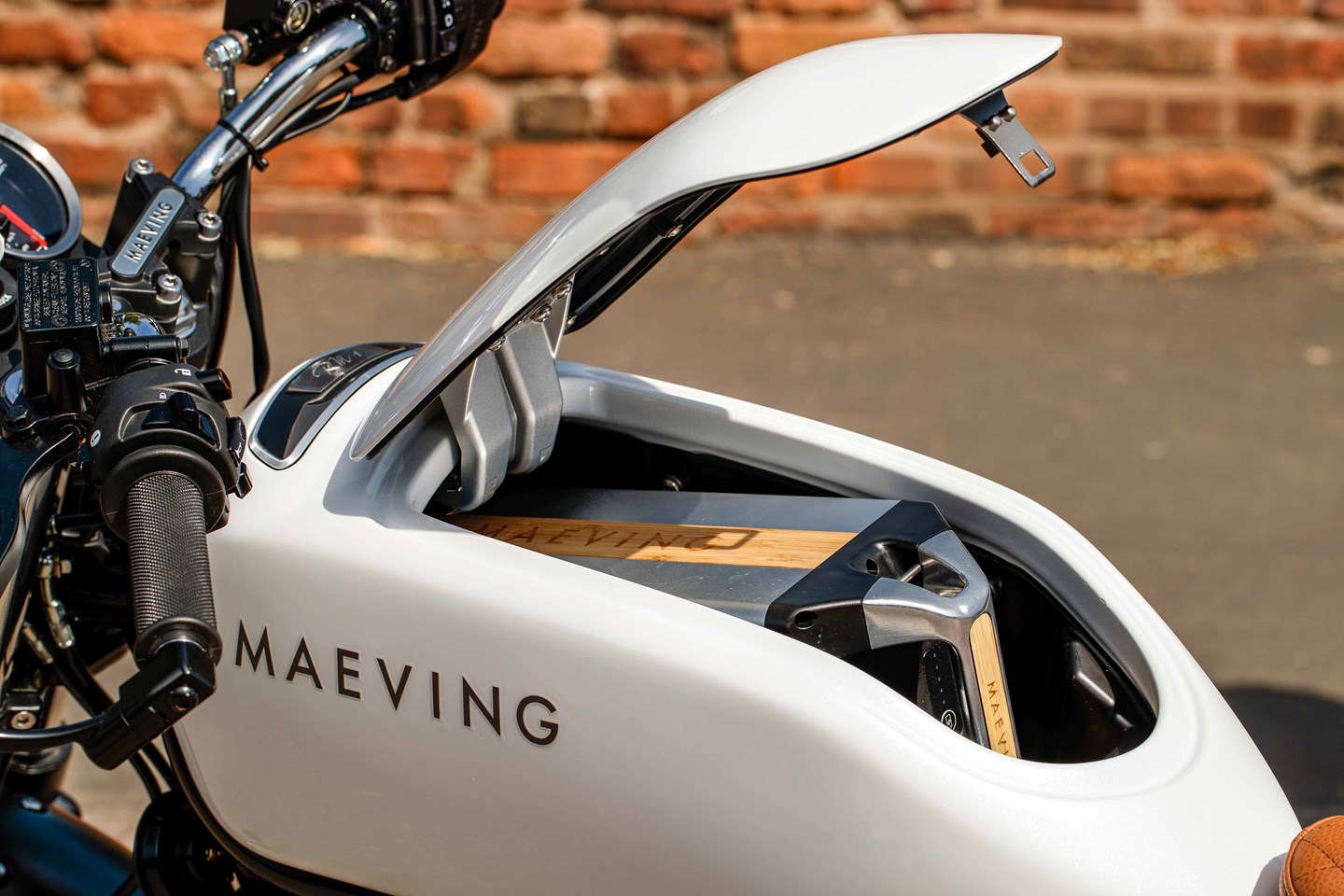 Maeving RM1 Review: Stylish Urban EV, Swappable Battery, Quality Build