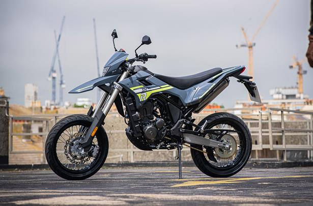 supermoto a1