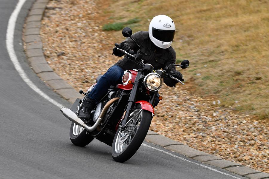 BSA Gold Star turning left