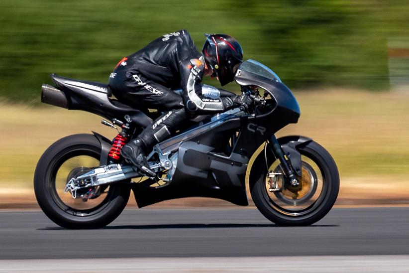 Guy Martin riding the Crighton CR700W Photo: Steve McDonald Photography