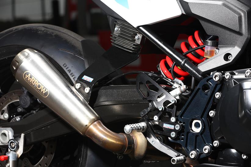 BMW F900R race bike exhaust