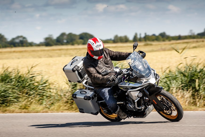 CF MOTO 800MT TOURING (2022 - on) Review